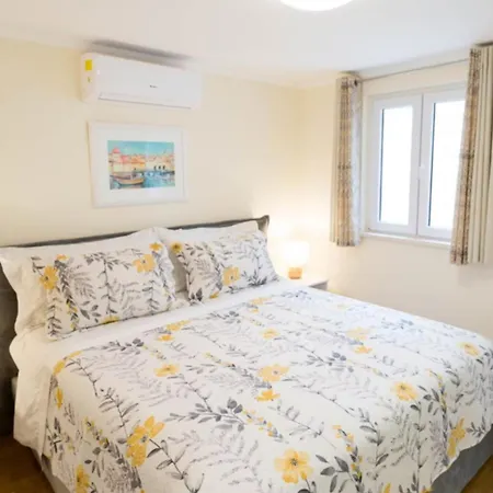 Blue Horizon Bird's Eye View Semesterbostad Trsjteno